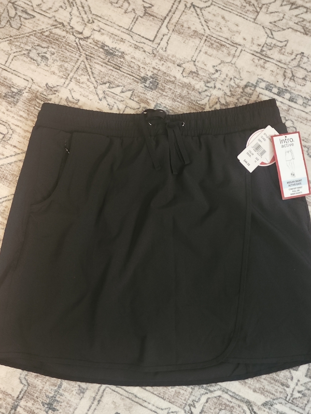 New Size 14W Intro Active Black Athletic Skort